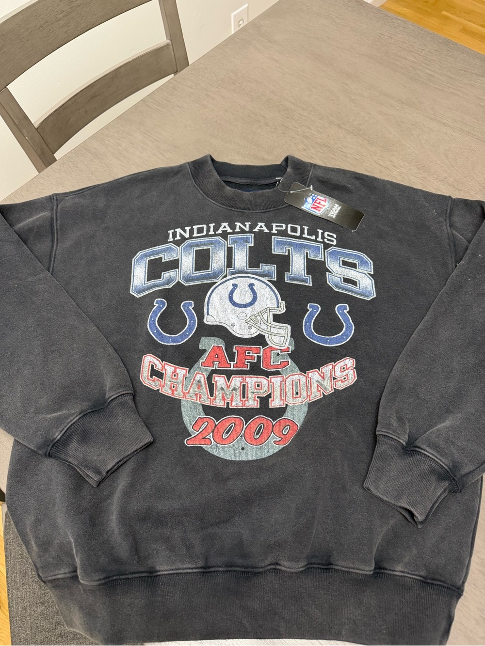 NWT Abercrombie & Fitch Indianapolis Colts Vintage Sweatshirt